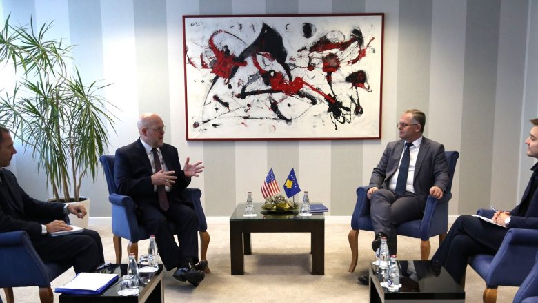 Në takim me ambasadorin amerikan Hovenier, Bislimi: Kosova vazhdon të mbetet palë aktive në procesin e dialogut