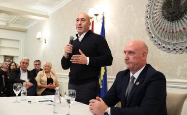 Haradinaj në Pejë: Qeveria e Kosovës po i varfëron qytetarët