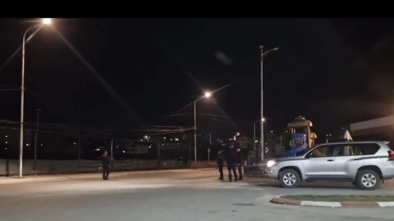 Hyn në fuqi ‘masa e qortimit’ për targat – Njësia Speciale shton patrullimin në Mitrovicë
