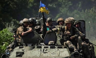 Forcat ukrainase kanë rimarrë 93 vendbanime në rajonin e Kharkivit gjatë një kundërofensive dy-javore