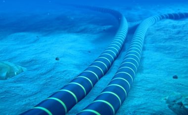 BE-ja thotë se ka mbrojtje të pamjaftueshme për kabllot nënujore