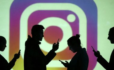 Instagrami thuhet se po teston veçorinë për të shtuar një këngë në profilin tuaj