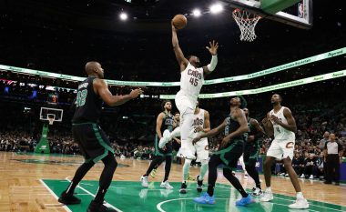 Cleveland fiton spektaklin ndaj Celtics pas vazhdimeve, Lakers pësojnë edhe humbjen e pestë radhazi