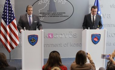 Analistët: Ardhja e Escobarit në Kosovë, presion për çështjen e dinarit