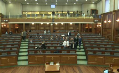 Opozita lëshon seancën, mazhoranca pa numra për votimin e masave emergjente për energjinë