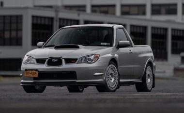 Subaru Impreza WRX STI i konvertuar në një kamionçinë