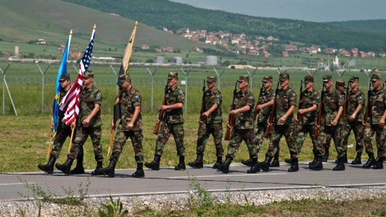 Frankfurter Allgemeine Zeitung: Në Kosovë po formohet një ushtri me ndihmën e NATO-s