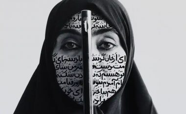 Vepra e ndaluar e Shirin Neshatit: Heshtja rebele