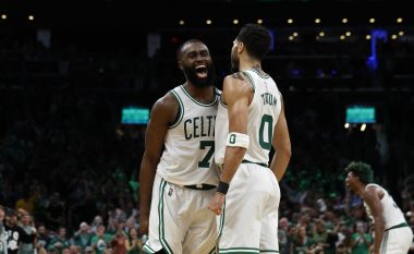 Tatum dhe Brown shkëlqejnë, Celtics marrin fitore të madhe në udhëtim te Miami