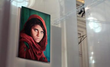 Njeriu prapa “Vajzës afgane”
