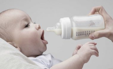 A është qumështi i sojës i mirë për bebet?