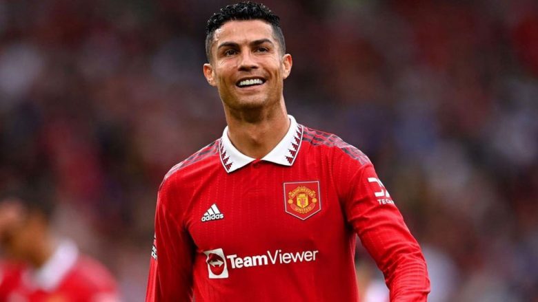 Ronaldo lëshon deklaratë pasi u përjashtua nga skuadra e Unitedit dhe stërvitjet para ndeshjes ndaj Chelseat