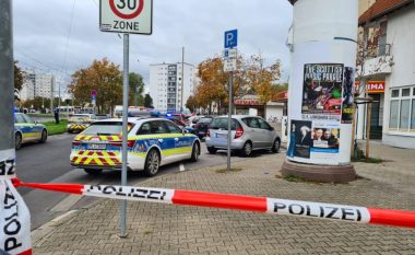 Dy të vdekur dhe një i plagosur rëndë pas një sulmi me thikë në Ludwigshafen të Gjermanisë