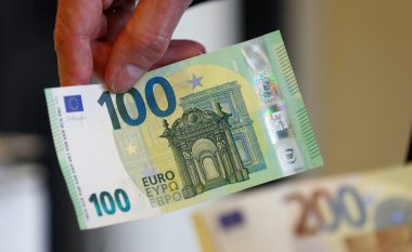 Paratë e falsifikuara “vërshojnë” tregun e Kosovës – forenzika konfiskon nga 100 dhe 500 euro
