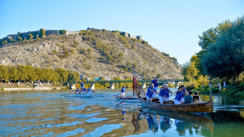 Liqeni i Shkodrës, destinacioni i mbi 143 mijë vizitorëve