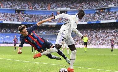 “El Clasico” u takon mbretërve: Real Madridi mposht Barcelonën dhe rimerr kreun