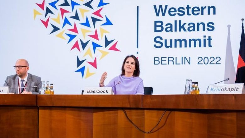 Arrihen tri marrëveshje për Tregun e Përbashkët Rajonal, Baerbock: Kosova e Bosnja i heqin vizat njëra-tjetrës