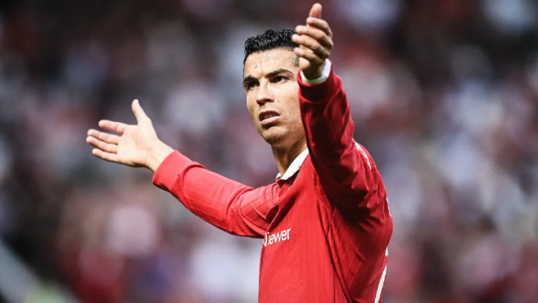 A është koha që Manchester United ta përfundojë këtë cirk me Ronaldon?