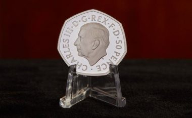 Monedhat e para që shfaqin Mbretin Charles III do të kenë dy dallime thelbësore