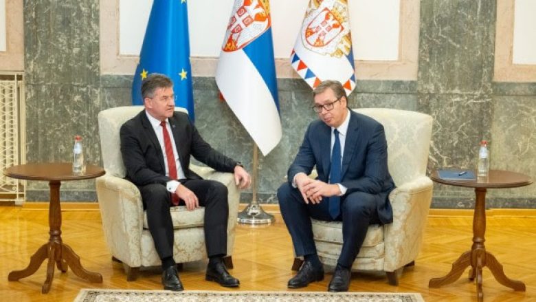 Lajçak kërkon nga Vuçiq zgjidhje urgjente për energjinë dhe targat