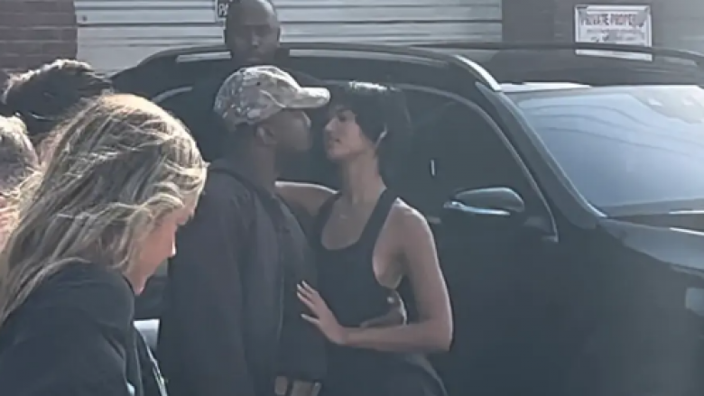 Mes pretendimeve për romancë – Kanye West fotografohet duke u puthur me modelen braziliane, Juliana Nalu