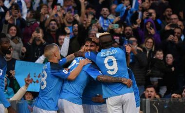 Napoli vazhdon me fitore, mposht Udinesen që i shkaktoi probleme në fund të ndeshjes