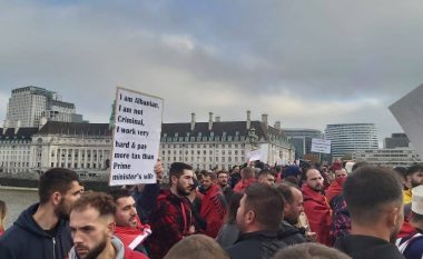 Shqiptarët në Londër protestojnë kundër retorikës diskriminuese