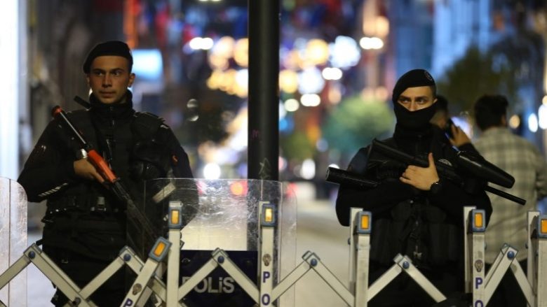 Policia turke arreston edhe dy persona tjerë, që dyshohet se kanë lidhje me sulmin me bombë në Stamboll