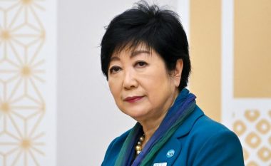 Kryetarja e Tokios: Veshja e xhemperëve do të zvogëlojë faturën e energjisë dhe ngrohjes – kanë efekt të mirë termik