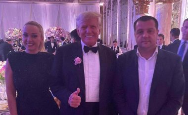 Shkëlqim Devolli me bashkëshorten në dasmën e familjes së Donald Trump