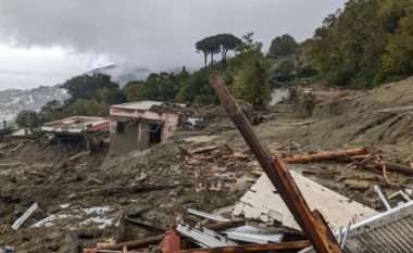 Shirat shembin disa ndërtesave në Itali, tetë viktima dhe 13 persona të zhdukur