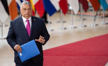 Komisioni Evropian rekomandon ngrirjen e fondeve prej 7.5 miliardë eurove për Hungarinë