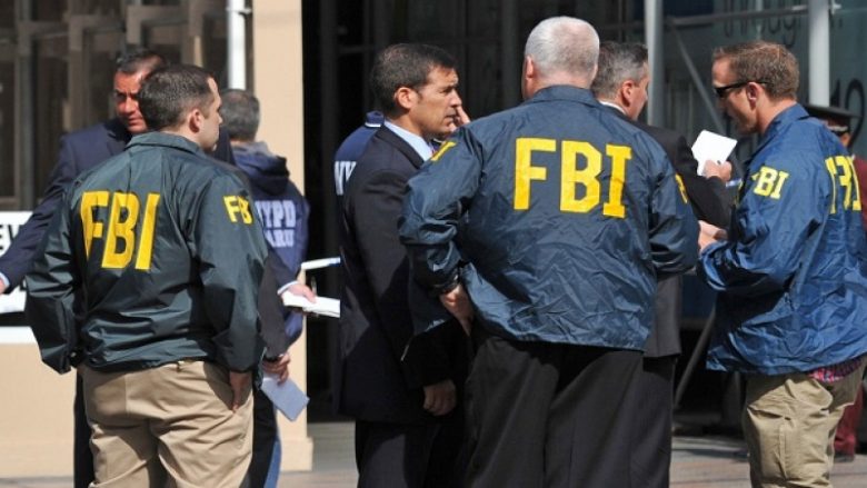 Mali i Zi ekstradoi dy persona në SHBA nga lista e më të kërkuarve të FBI-së