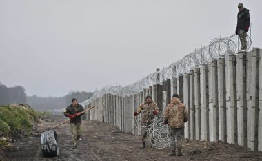 Ukraina po ndërton një gardh prej betoni në kufi me Bjellorusinë