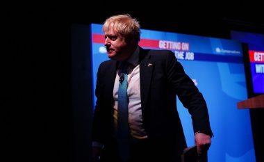 Boris Johnson fitoi më shumë se 325 mijë euro vetëm për një fjalim në SHBA