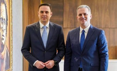Visar Azemi zgjidhet kryetar i degës së LDK në Ferizaj
