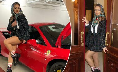Genta Ismajli duket atraktive teksa pozon e mbuluar me shami pranë Ferrarit