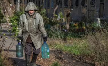 “Nëse nuk vdisni nga uria, do të ngrini nga i ftohti” – thirrja e autoriteteve ndaj banorëve të qytetit Avdiivka në Ukrainë