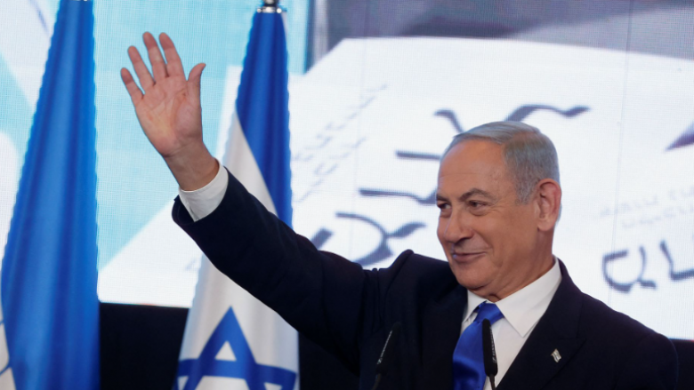 Kryeministri izraelit Lapid uron Netanyahun për fitoren në zgjedhjet parlamentare