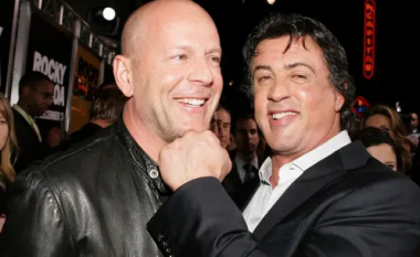 Sylvester Stallone flet për gjendjen shëndetësore të mikut të tij, Bruce Willis: Po kalon disa momente të vështira