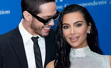 Pete Davidson e ka të vështirë të largohet nga Kim Kardashiani: Është ende i fiksuar pas saj