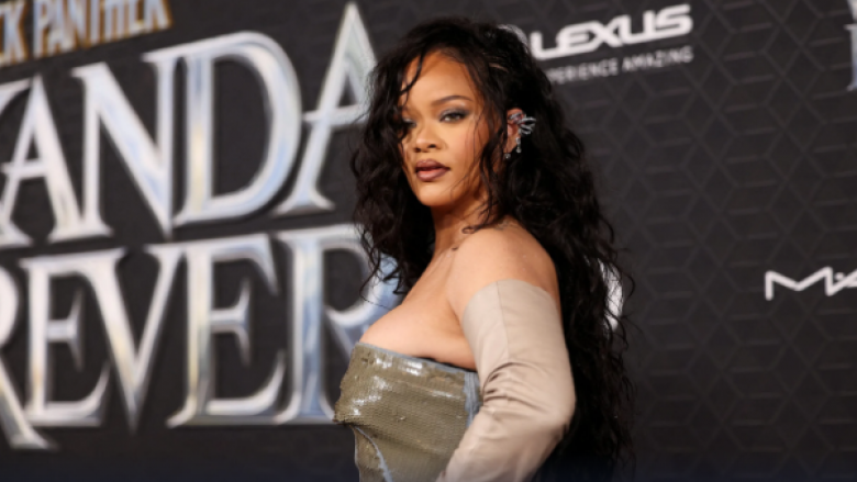 Rihanna publikon këngën e dytë për “Black Panther” – fansat të zhgënjyer me muzikën e saj të rikthimit