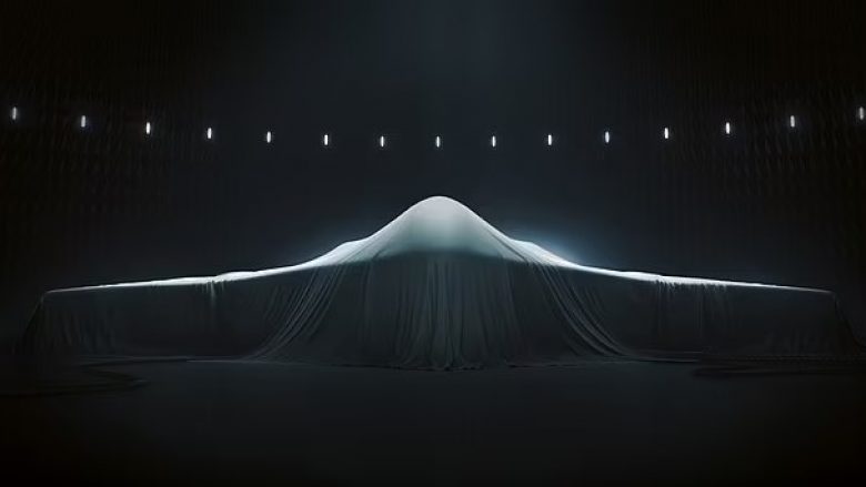SHBA do të prezantojë ‘aeroplanin ushtarak më të avancuar ndonjëherë’ – çfarë është zbuluar deri më tani është vetëm një fotografi