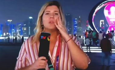 Gazetarja televizive grabitet ndërsa raportonte drejtpërdrejt për Kupën e Botës në Katar – i vodhën para dhe dokumente nga çanta
