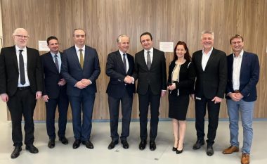 Kurti në Vjenë: Kosova ofron mjedis të favorshëm për investime