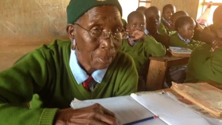 ‘Nxënësja më e vjetër në botë e shkollës fillore’ vdes në moshën 99-vjeçare