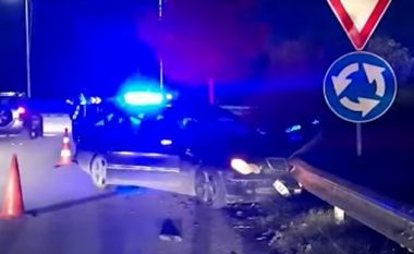 Mister në rrugën Berat-Lushnjë, shoferi dhe pasagjeri zhduken pas aksidentit të rëndë