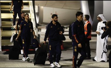 Gaya do të kthehet në Spanjë pas lëndimit, Luis Enrique e fton lojtarin e tetë të Barcelonës si zëvendësues të tij