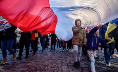 Pse Polonia mund të ketë më shumë përfitime nga disfata ruse në Ukrainë?