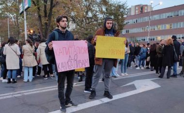 Studentët e Shkupit marshuan për kushte dhe standarde më të mira
